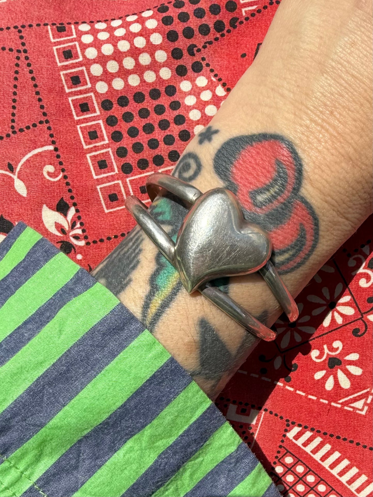 Vintage sterling Mexican Taxco puffy heart cuff (MA)