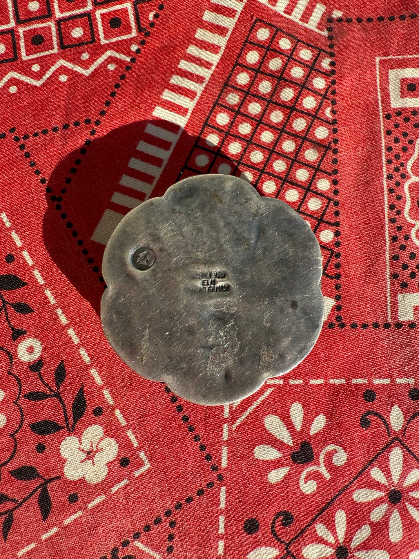 vinatge Mexican sterling and abalone pill box - artist stamped (MA)