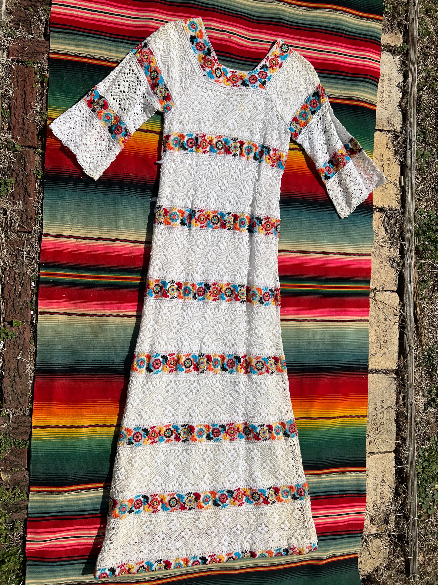 Vintage White Crochet w/Flowers Long Dress