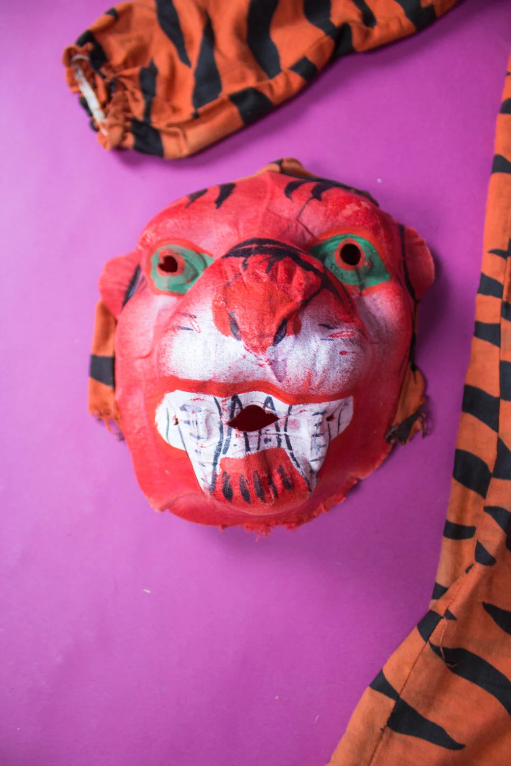 Antique Tiger Costume (JM)