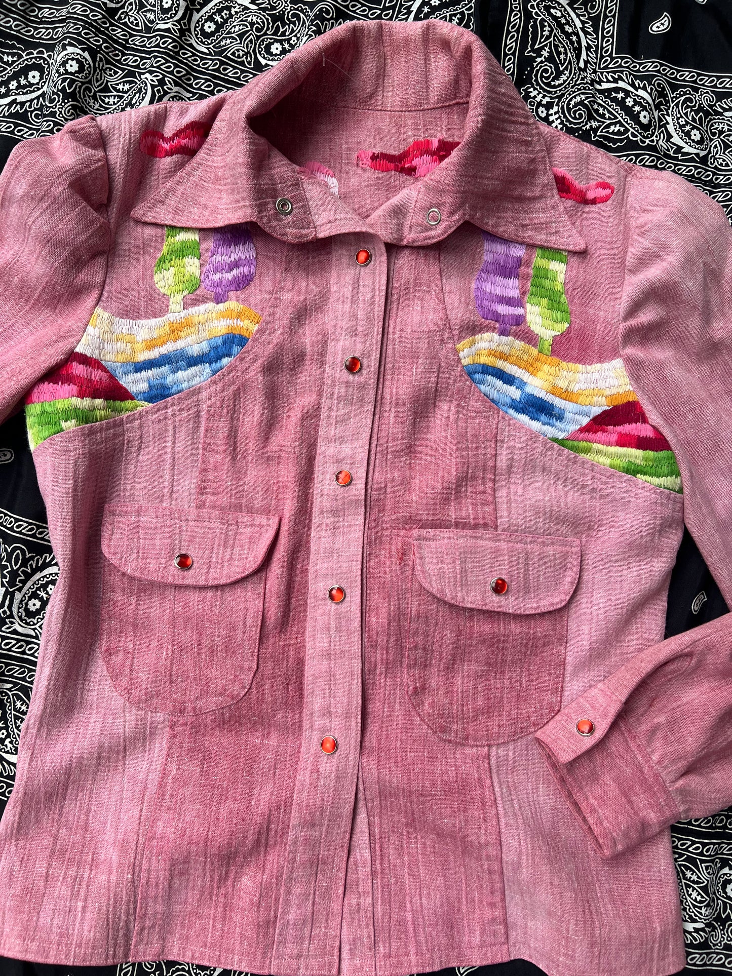 1970s Embroidered Pink Three Piece Set (NL)