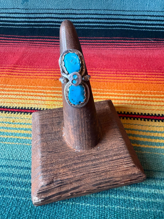Vintage Sterling and Turquoise Ring - EFFIE C. ZUNI (MA)