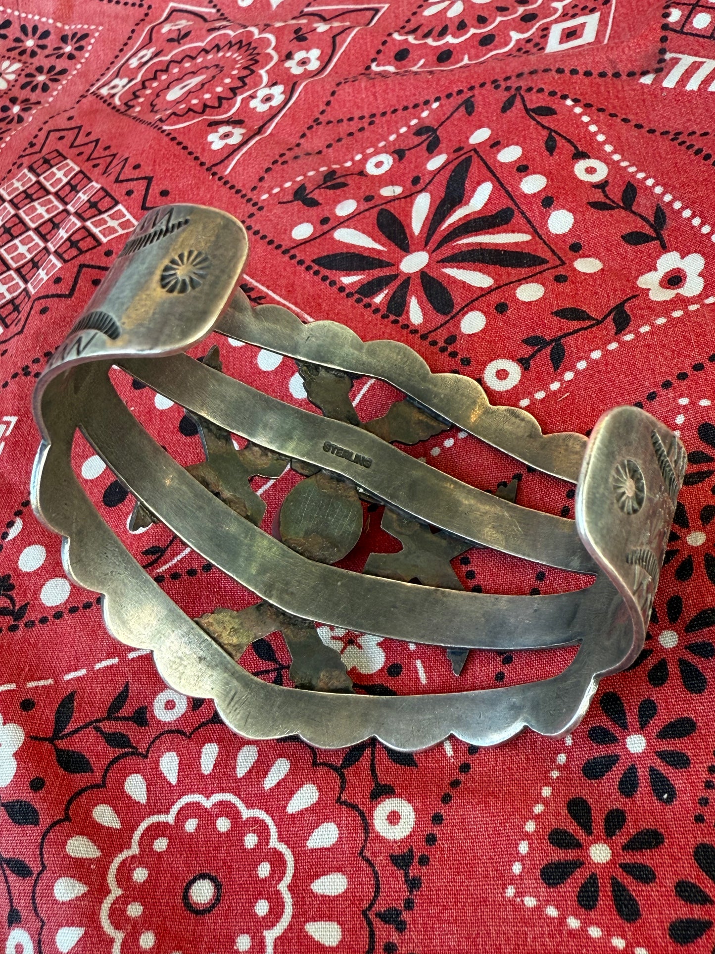 vintage Fred Harvey Era sterling and turquoise crossed arrows cuff (MA)