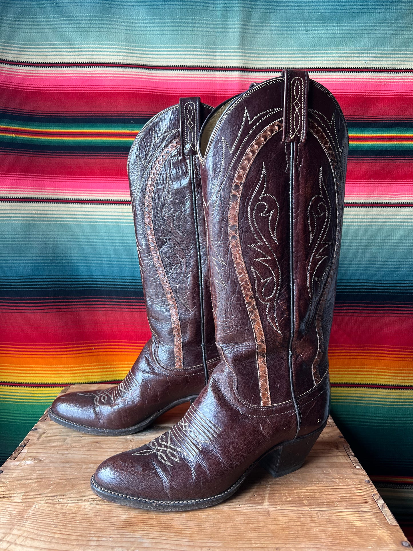 Dan Post Boots Women's Size 6.5 Cowboy Boots