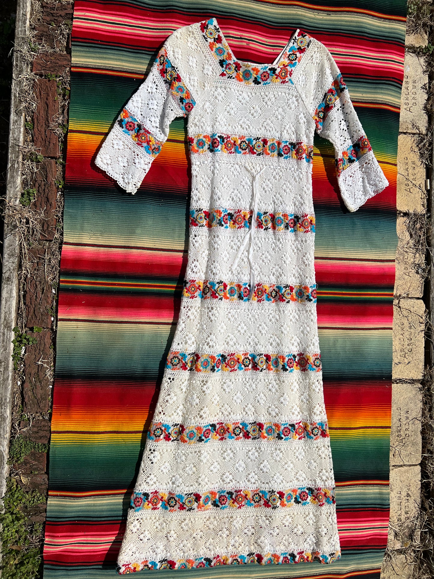 Vintage White Crochet w/Flowers Long Dress