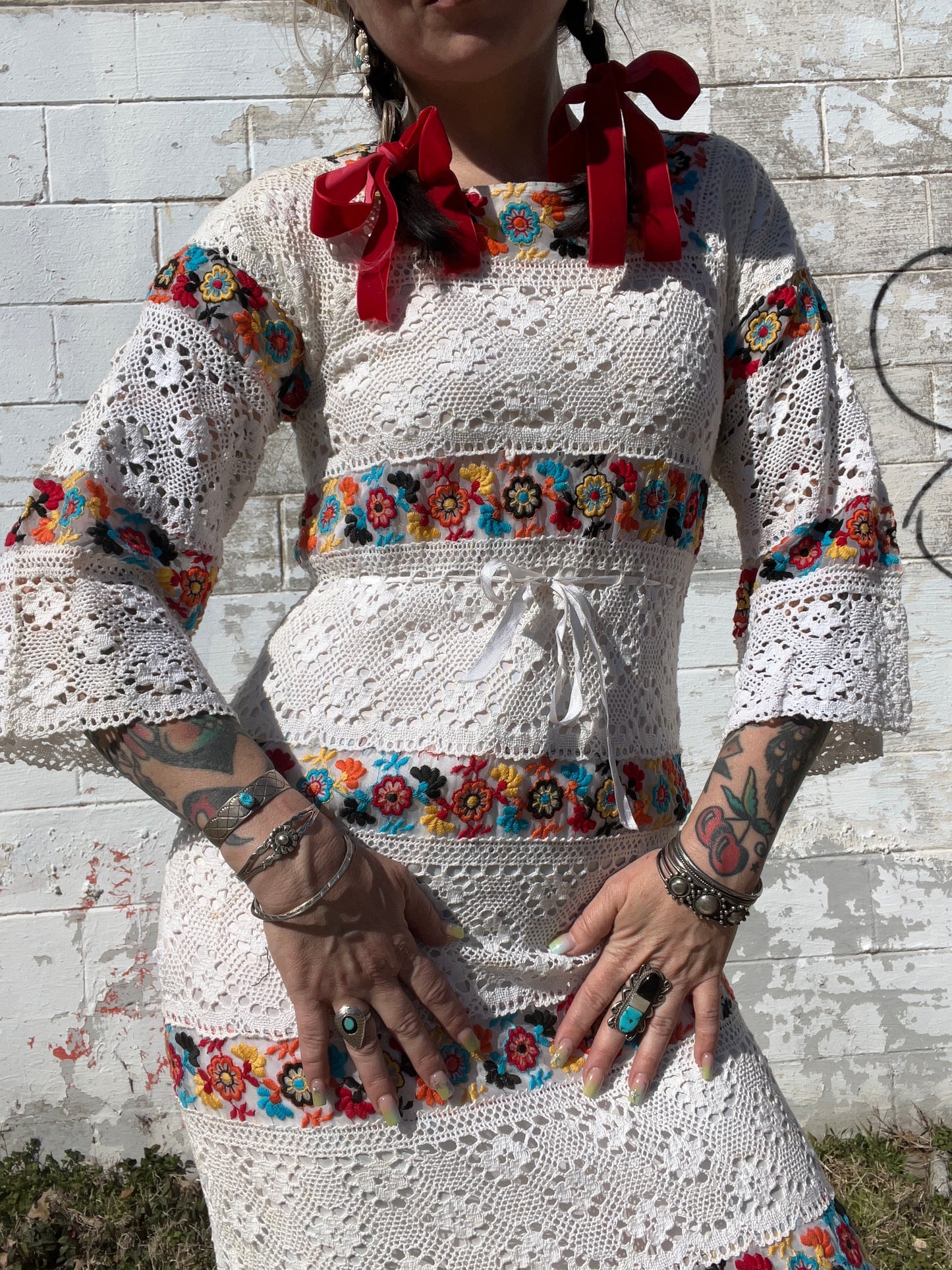 Vintage White Crochet w/Flowers Long Dress