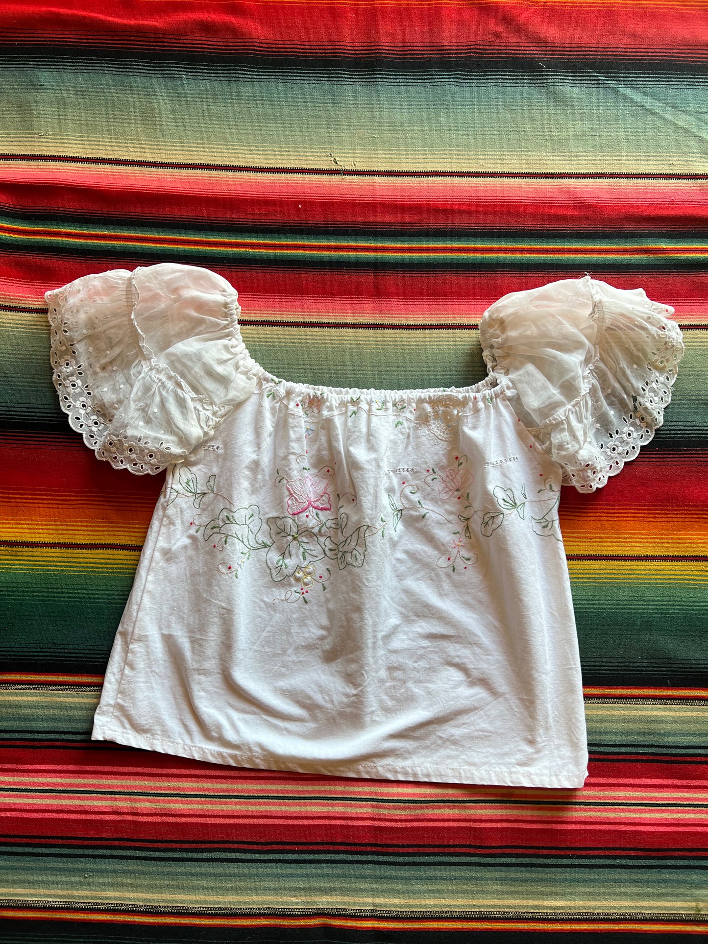 Handmade Embroidered Flutter Sleeve (White)