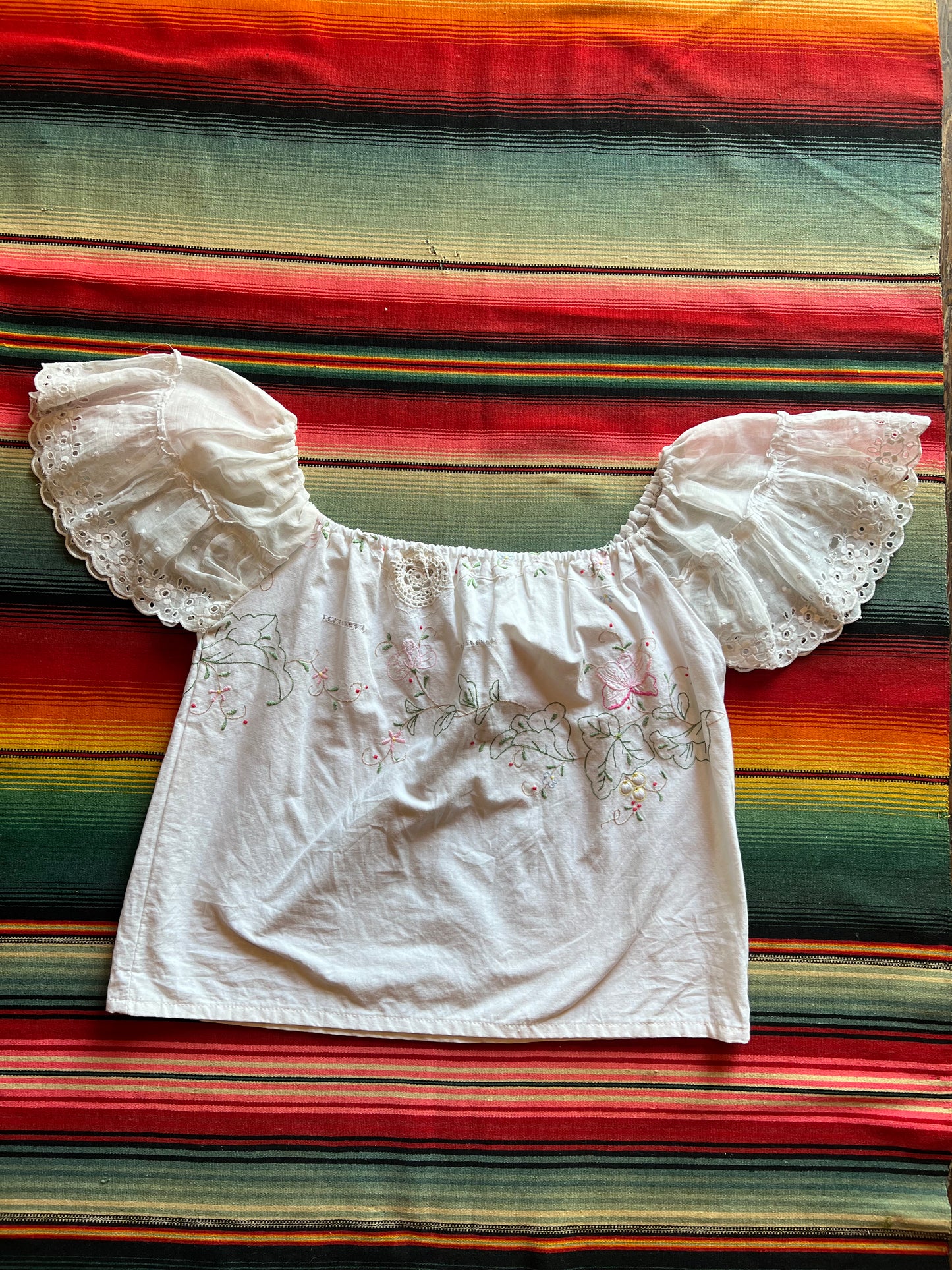 Handmade Embroidered Flutter Sleeve (White)