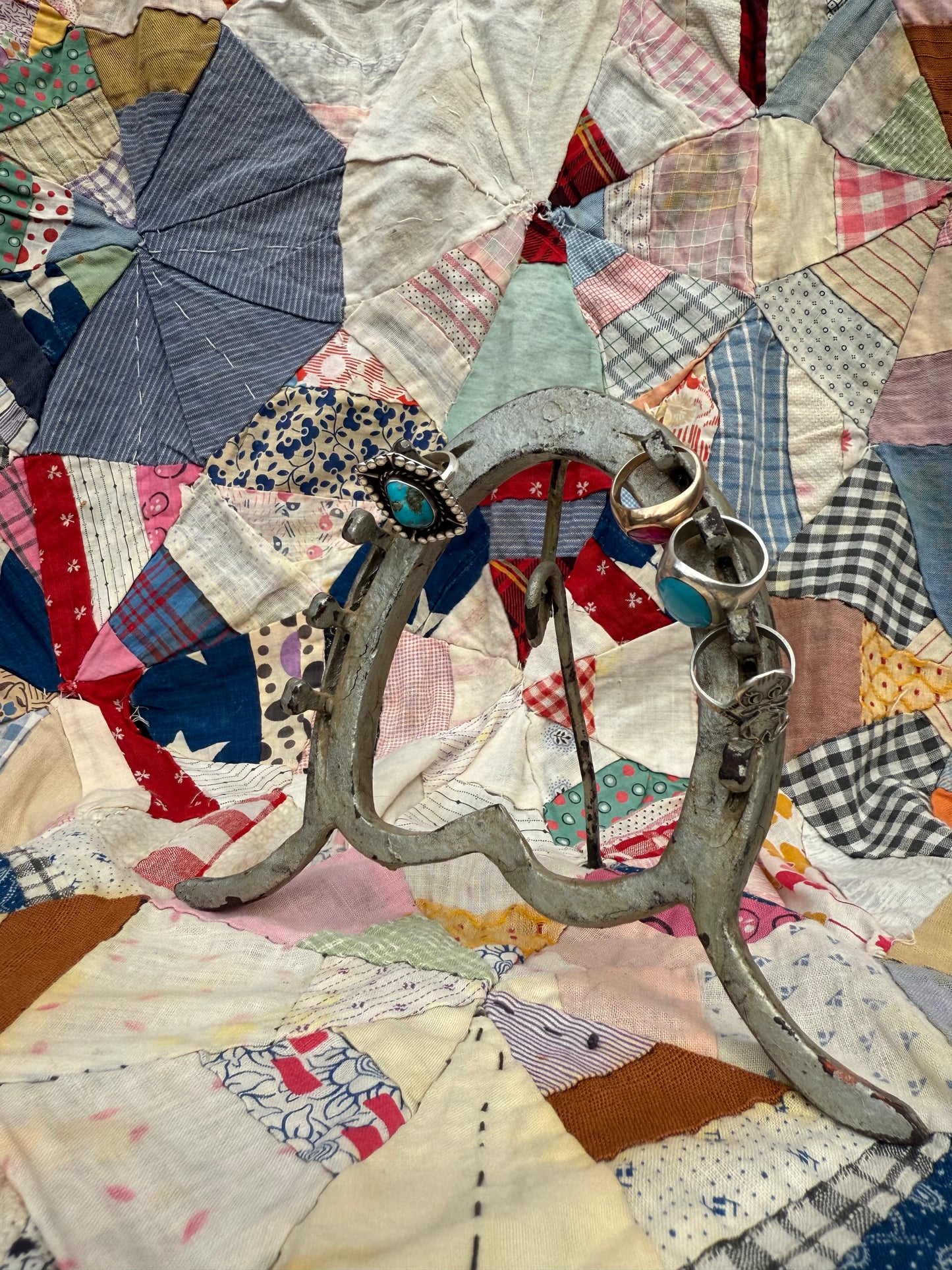 Folk Art Horseshoe Sculpture (PS)