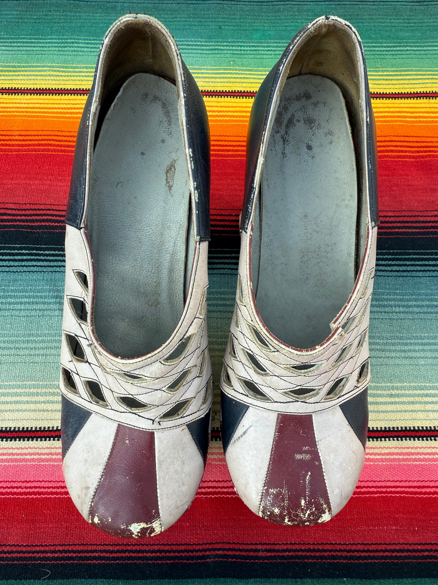 1970s Rare Glam Rock Leather Platforms 5/5.5 (LR)