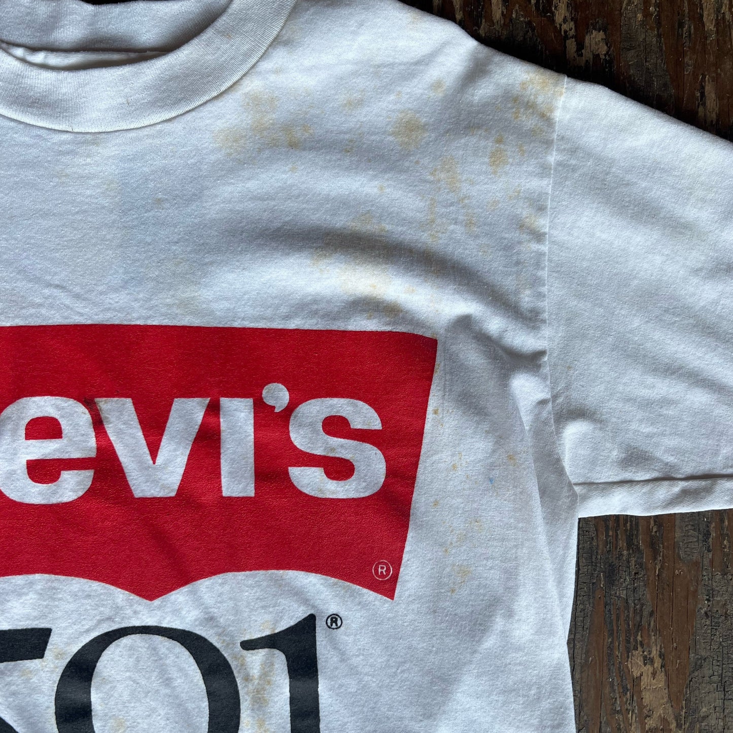 Deadstock LEVI'S 501 Hanes Tee