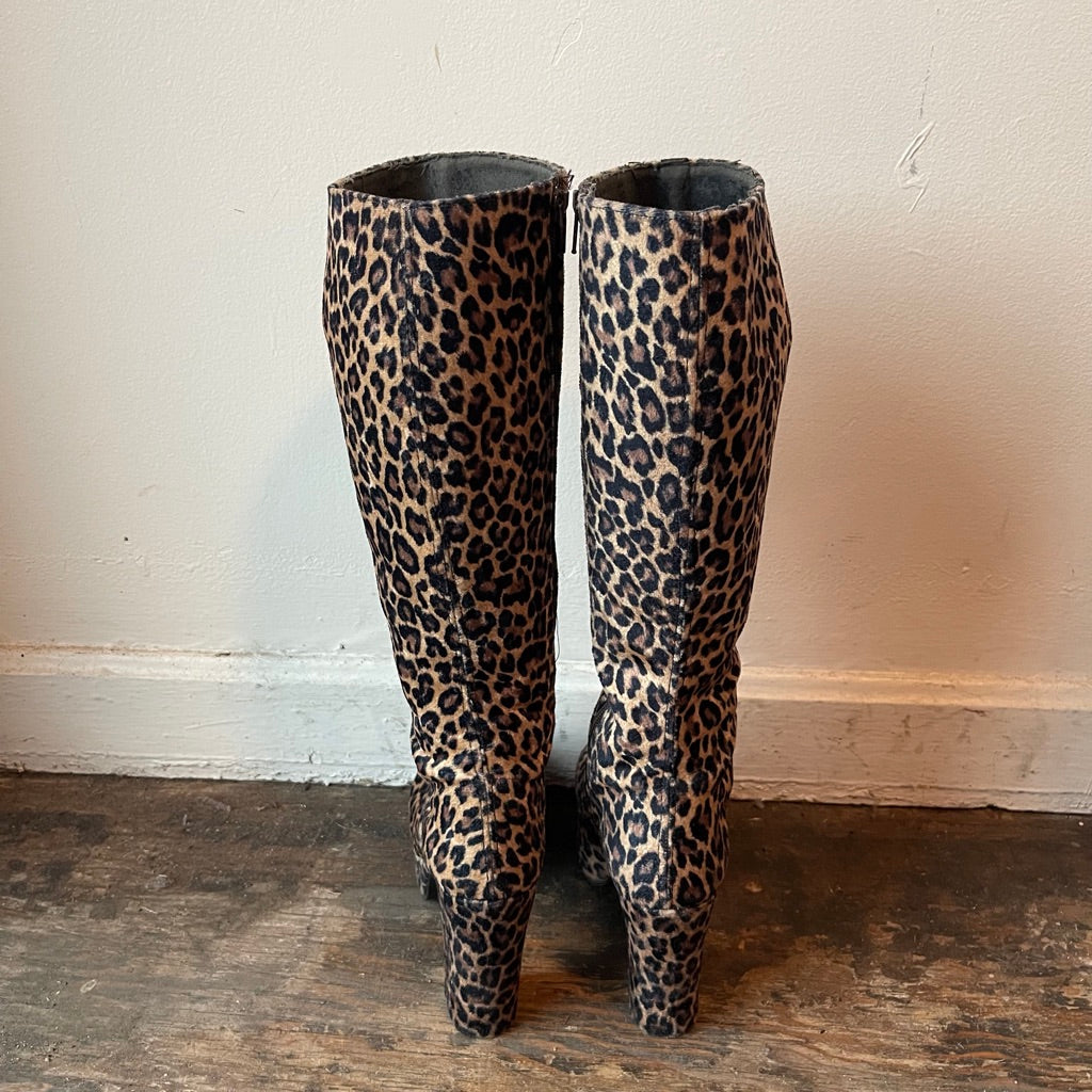 Size 8.5 Custom Cheetah Go Go Boots AS IS