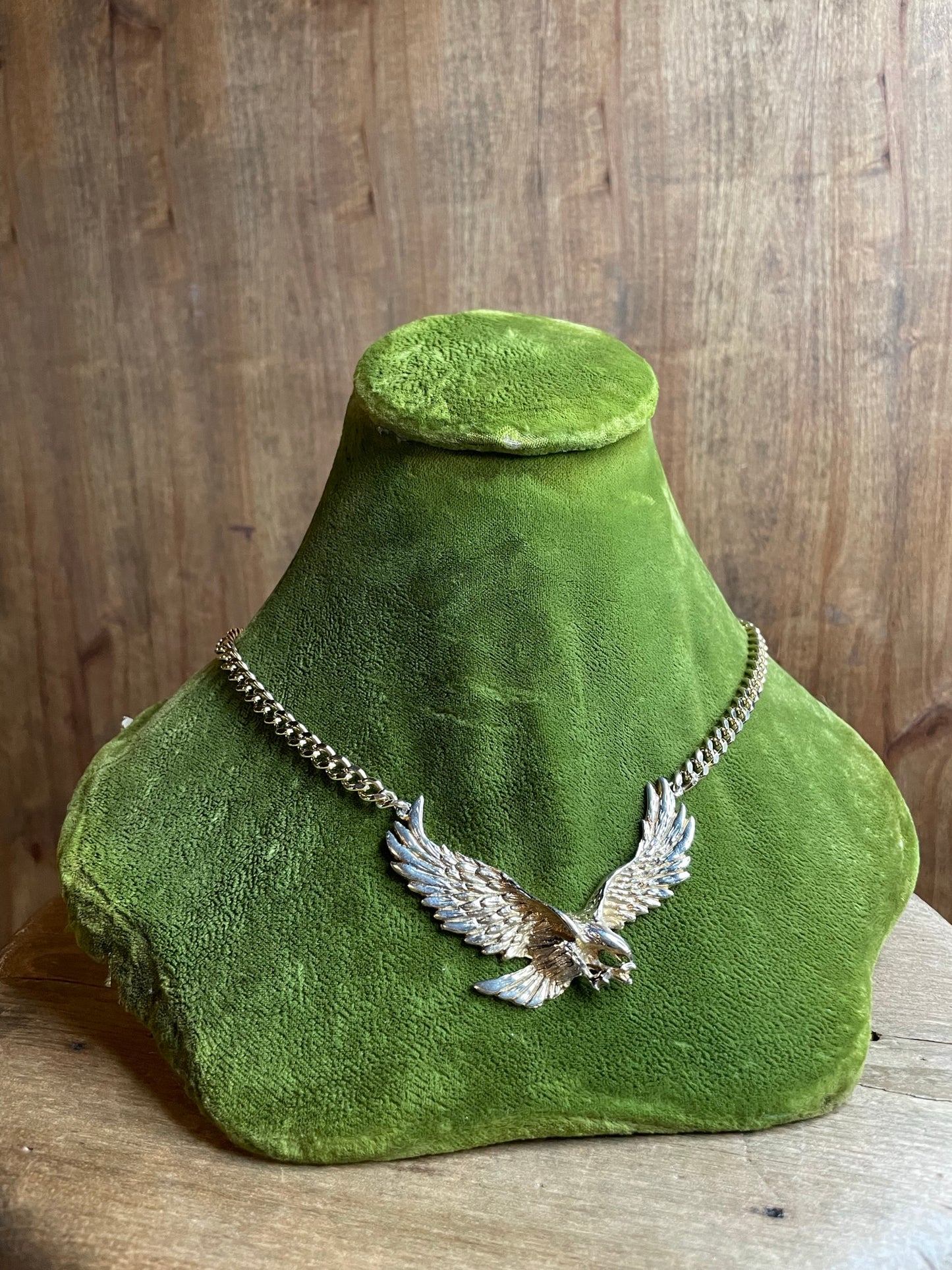 Gold Chainlink Necklace with Eagle Charm