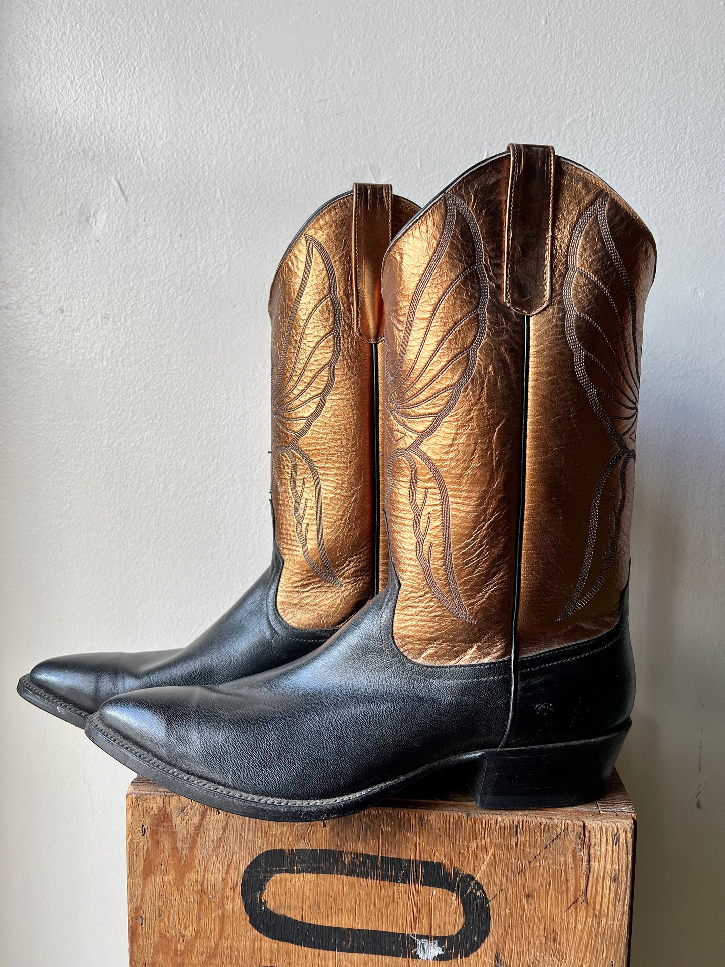 Vintage Anderson Bean Black & Bronze Metallic Cowboy Boots / men's 10