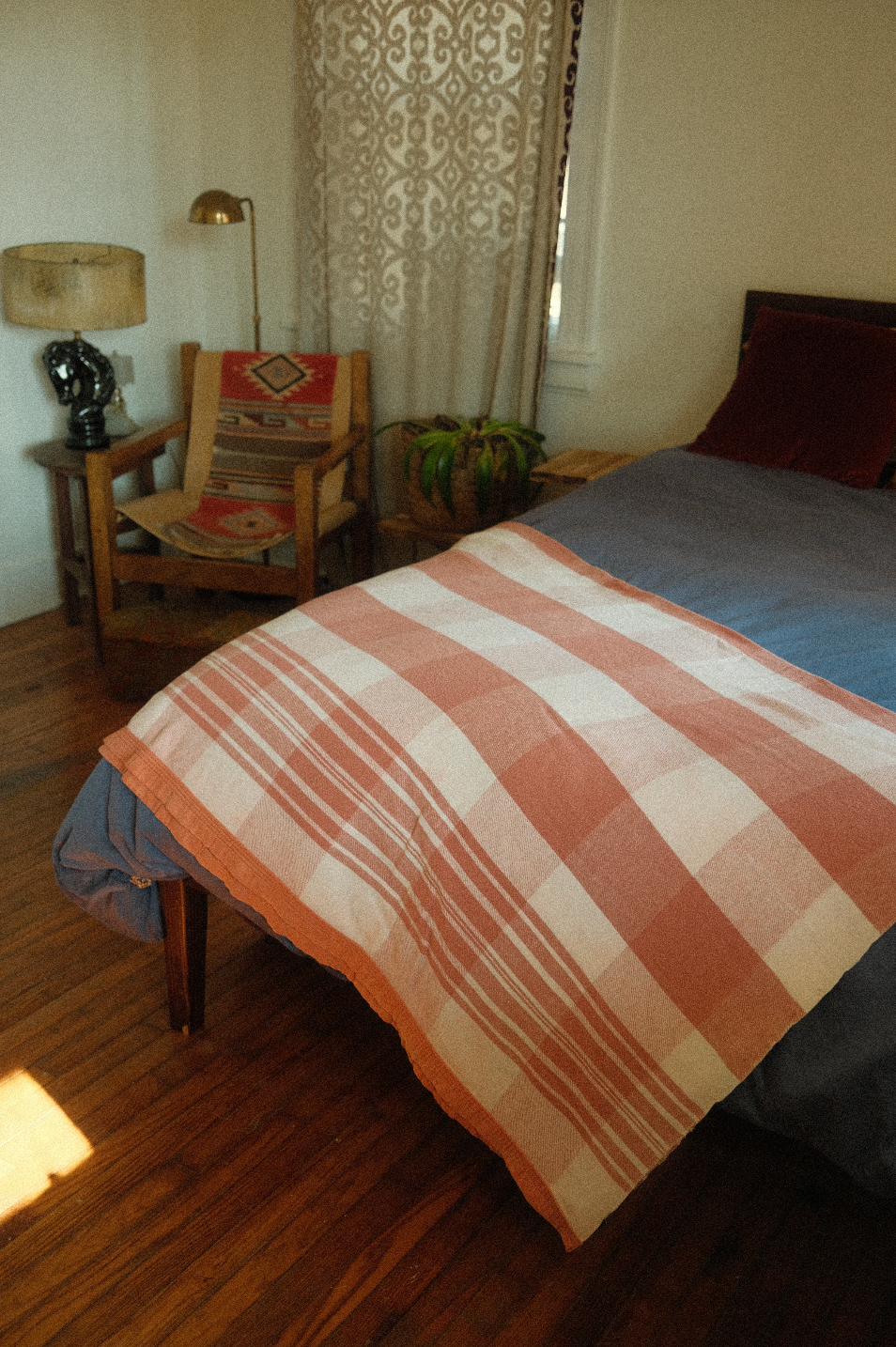 1950s Dusty Rose Beacon Blanket