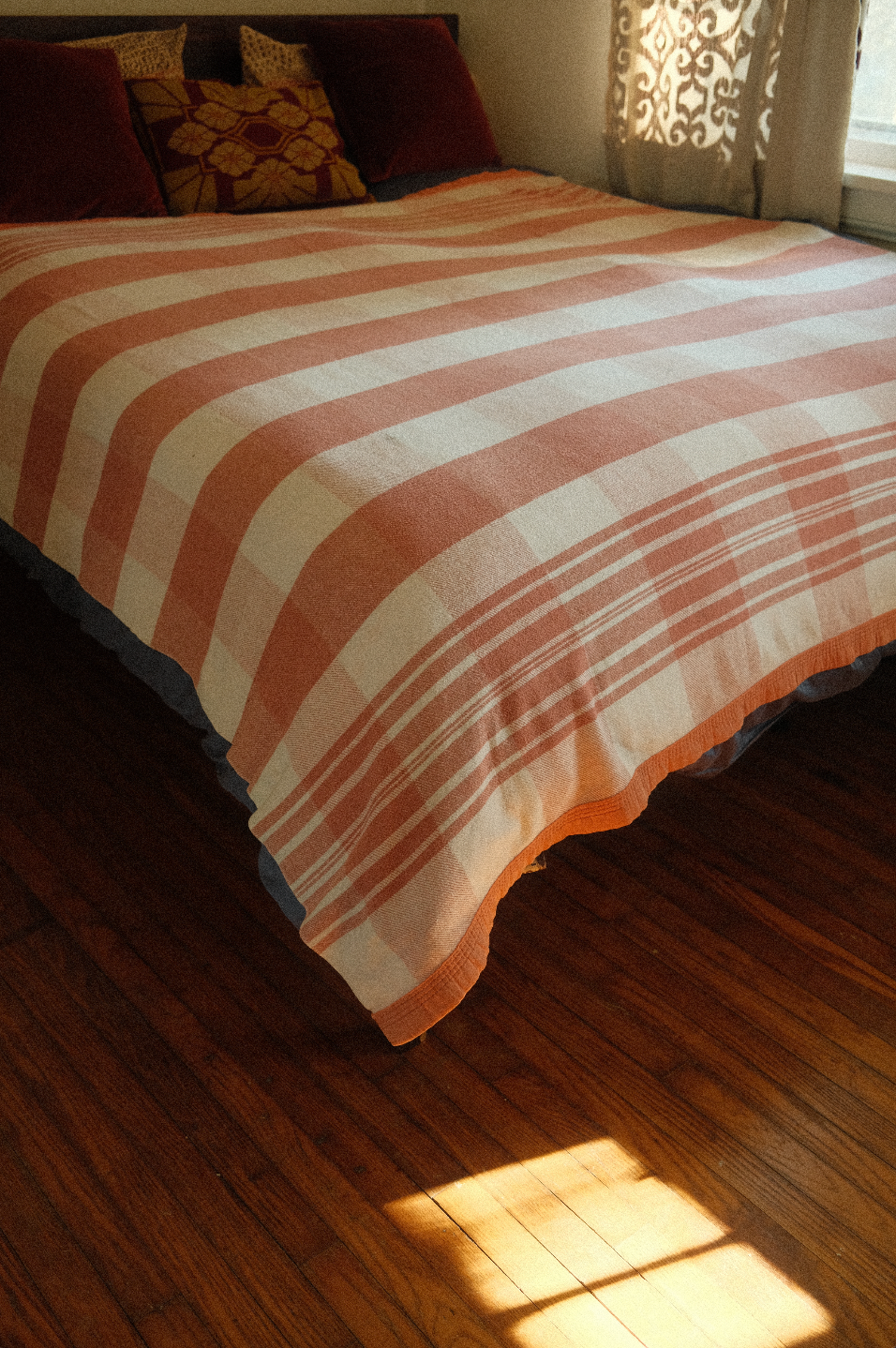 1950s Dusty Rose Beacon Blanket