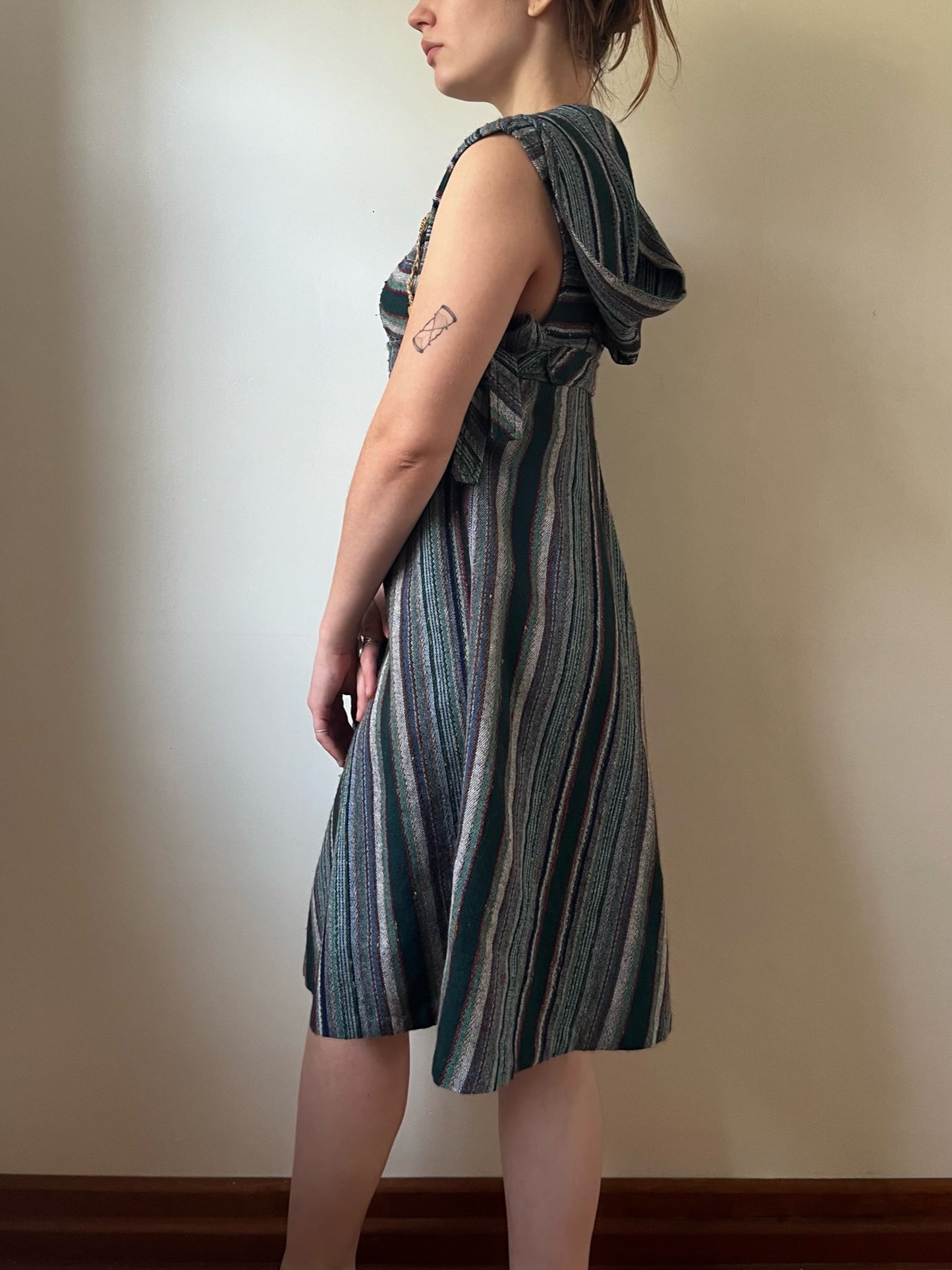 1970s Woven Mini Dress w/ Hood (XS)