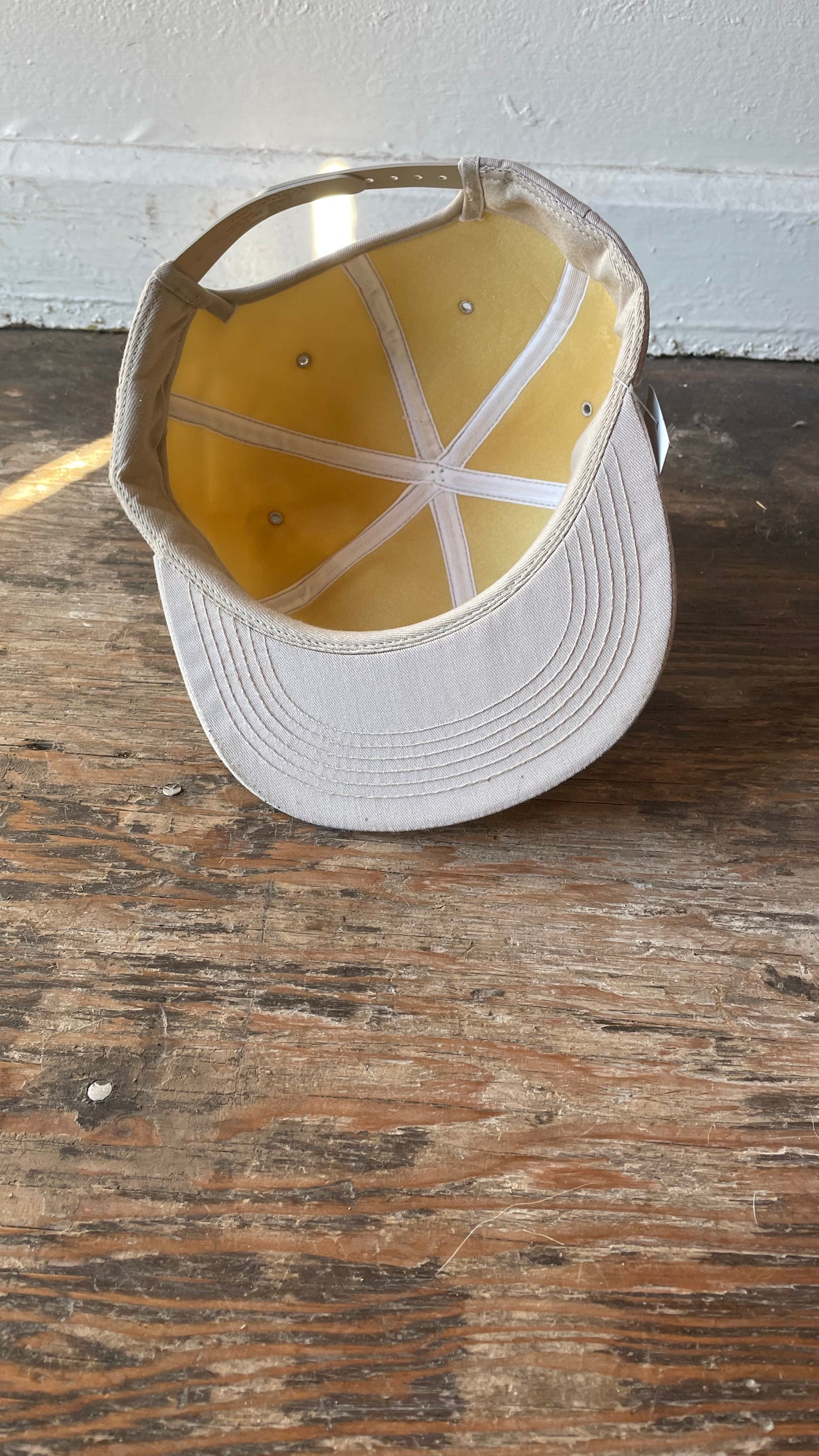 Vtg. Beige Deadstock Hat