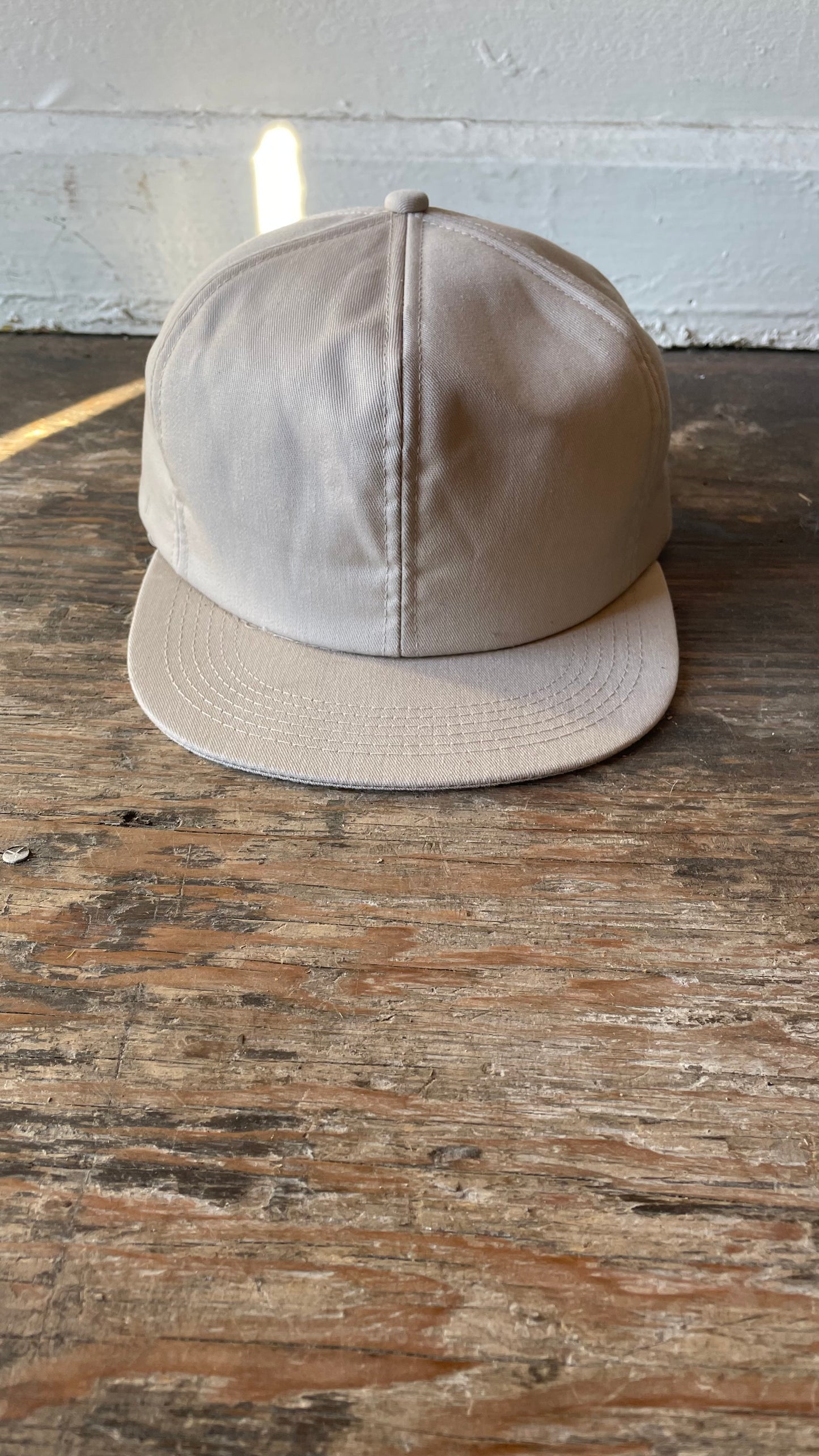 Vtg. Beige Deadstock Hat