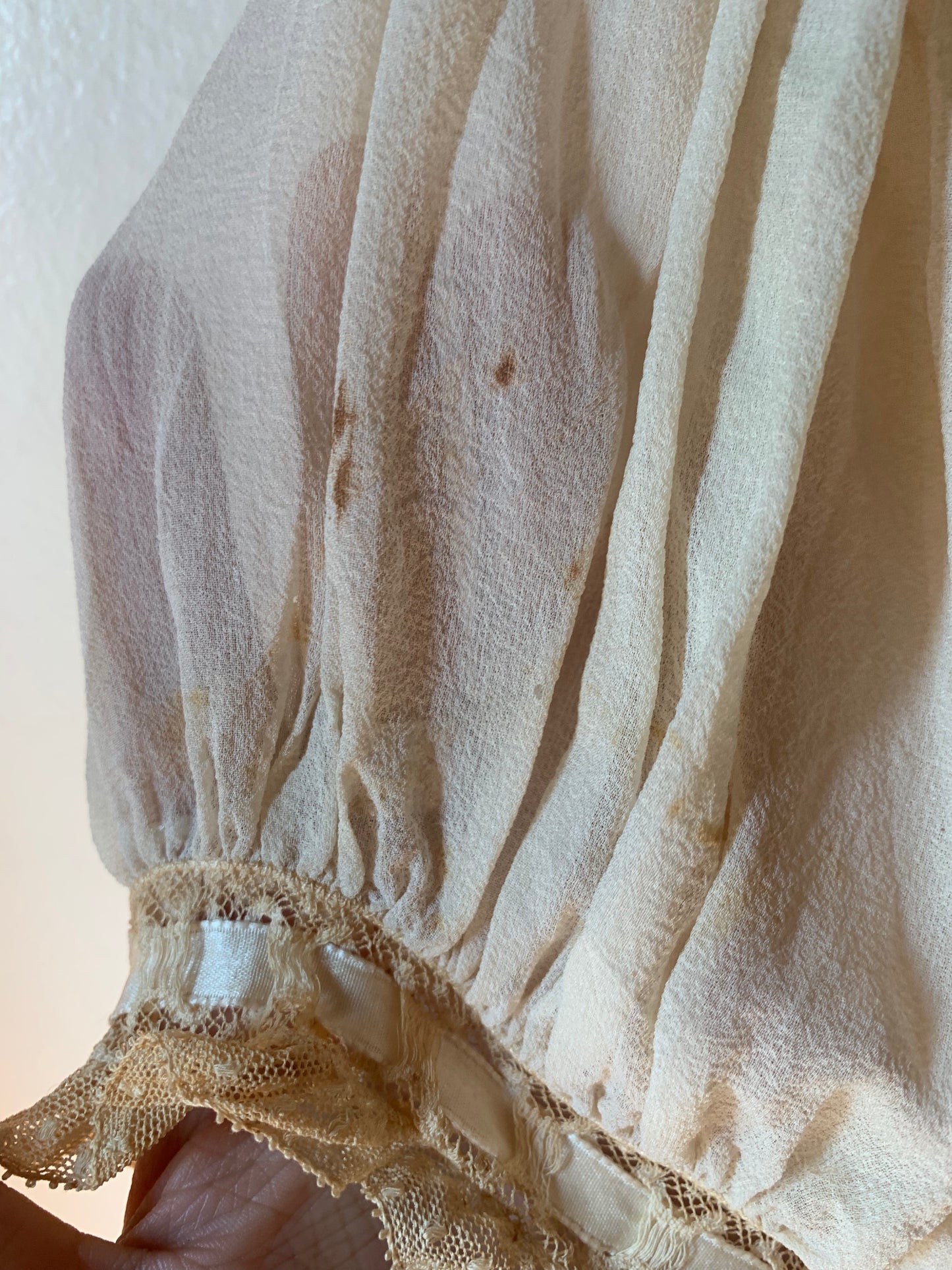 1930s Ecru Silk Dress -as is- (S)